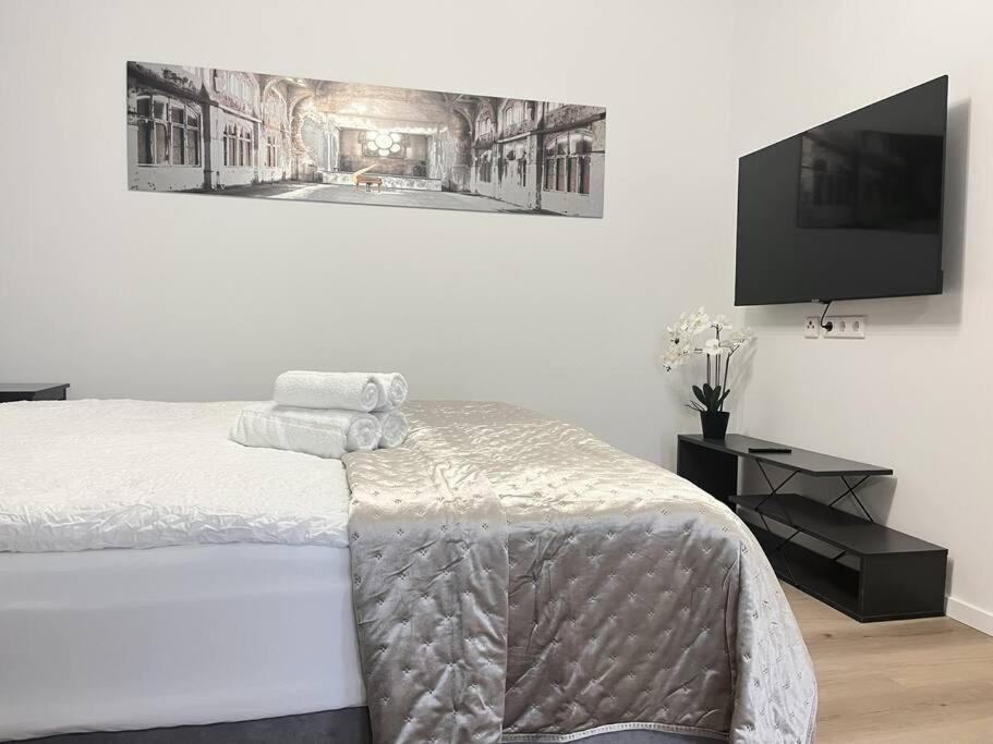 Staywell For 4 In The City I Parking I Wifi I Netflix 파더본 외부 사진